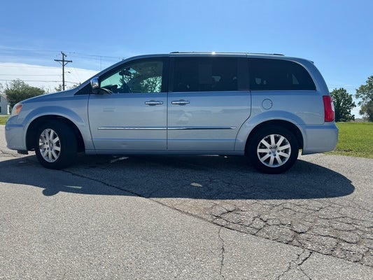 2012 Chrysler Town & Country Touring-L in Fort Dodge, IA - Fort Dodge Ford Lincoln Toyota