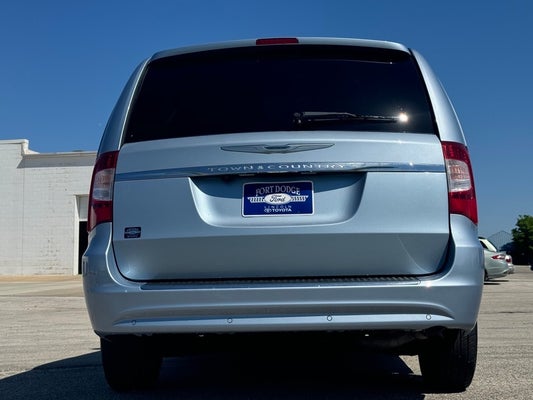 2012 Chrysler Town & Country Touring-L in Fort Dodge, IA - Fort Dodge Ford Lincoln Toyota