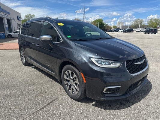 2021 Chrysler Pacifica Pinnacle Hybrid in Fort Dodge, IA - Fort Dodge Ford Lincoln Toyota