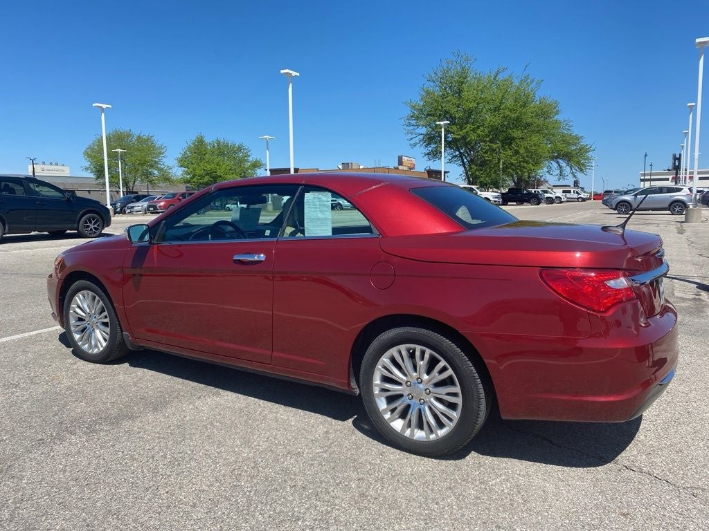Used 2014 Chrysler 200 Limited with VIN 1C3BCBFG1EN163285 for sale in Fort Dodge, IA