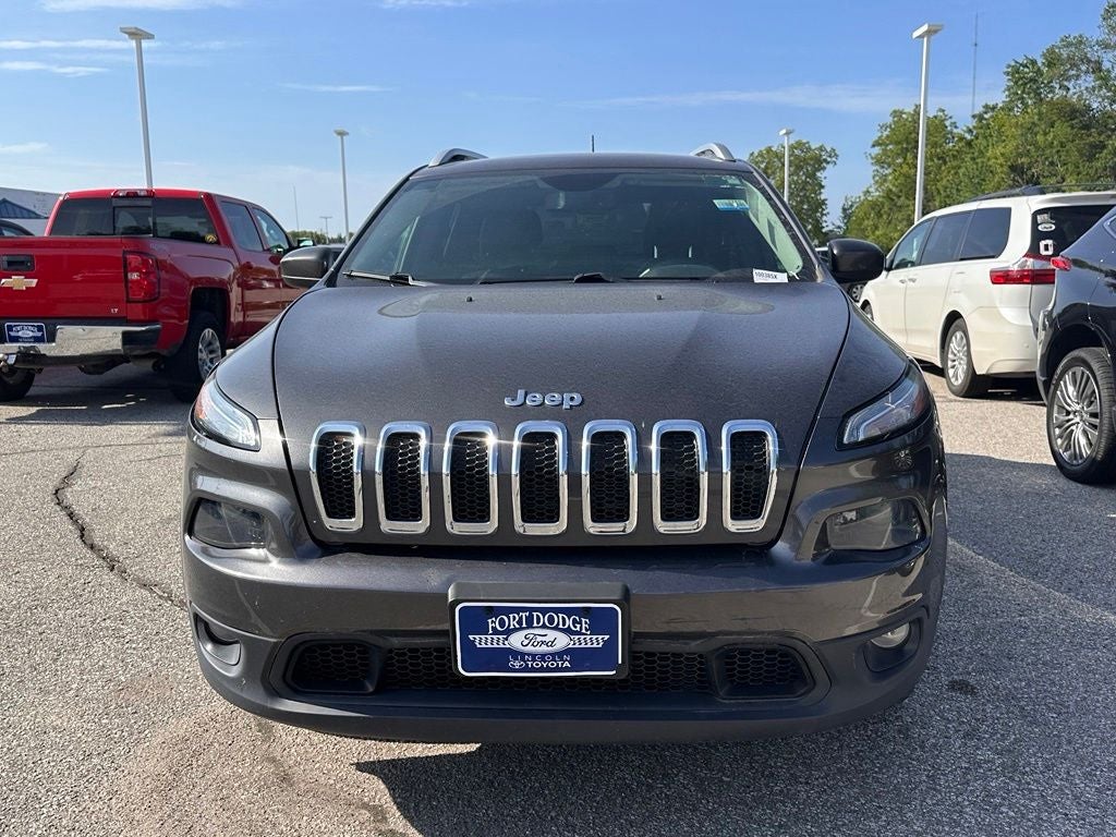 Used 2018 Jeep Cherokee Latitude Plus with VIN 1C4PJMLX9JD530084 for sale in Fort Dodge, IA