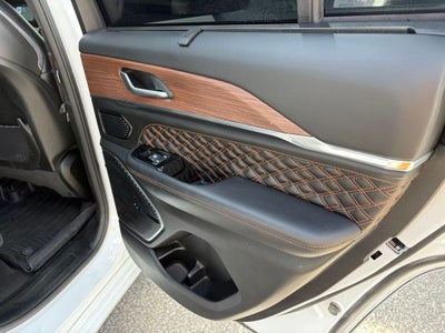 2022 Jeep Grand Cherokee Summit