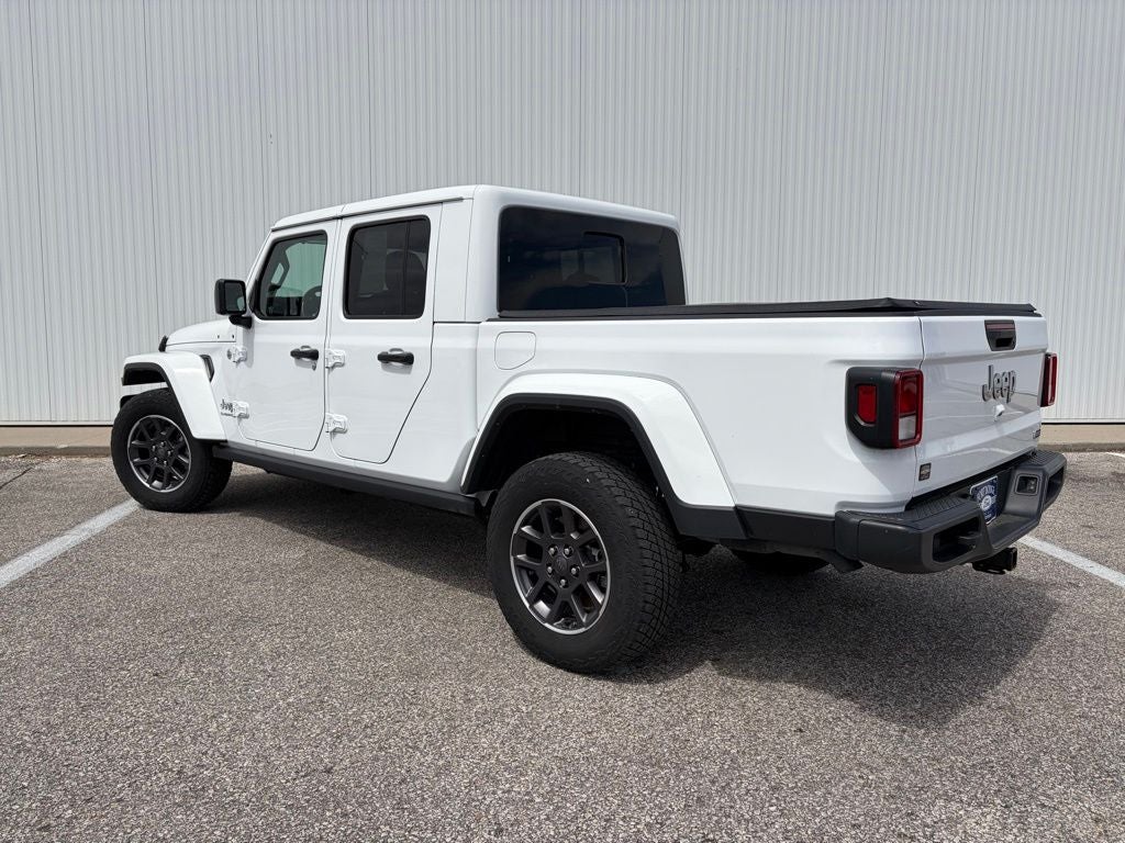 2022 Jeep Gladiator Overland