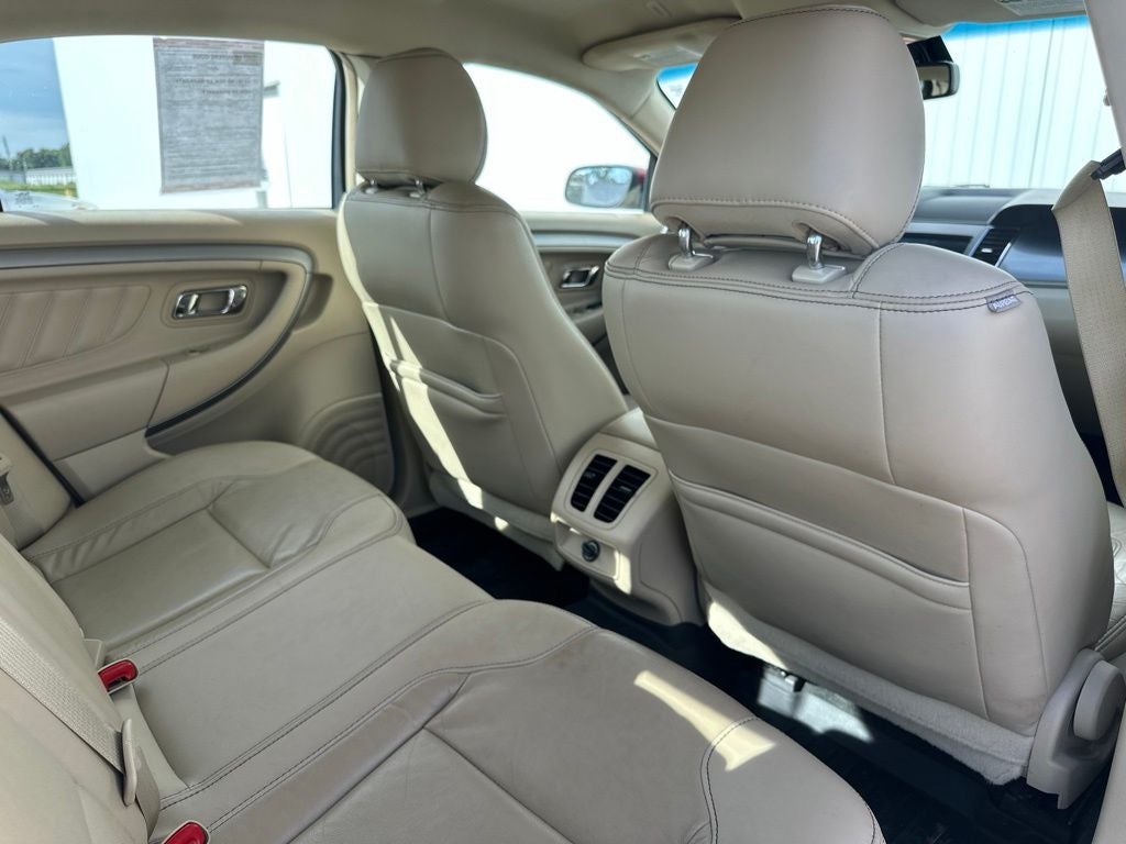 2014 Ford Taurus SEL