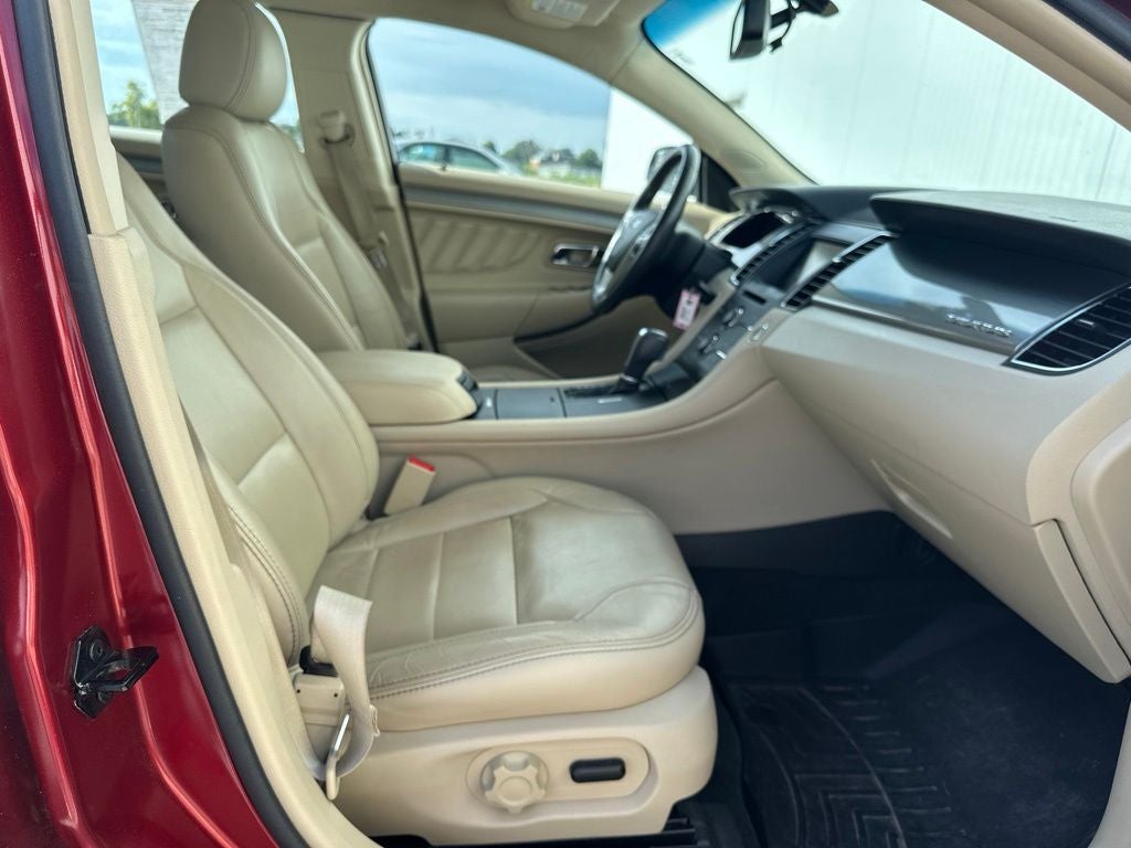 2014 Ford Taurus SEL