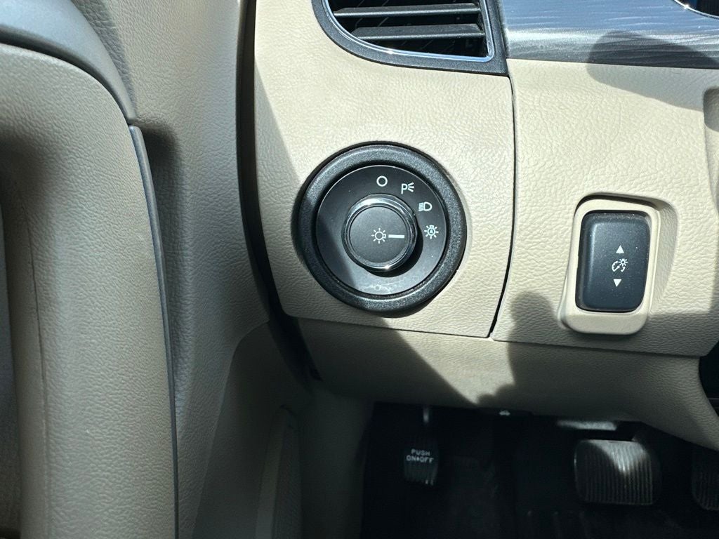 2014 Ford Taurus SEL