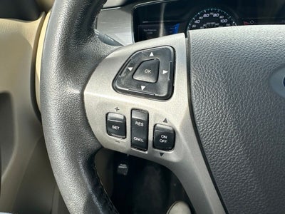 2014 Ford Taurus SEL