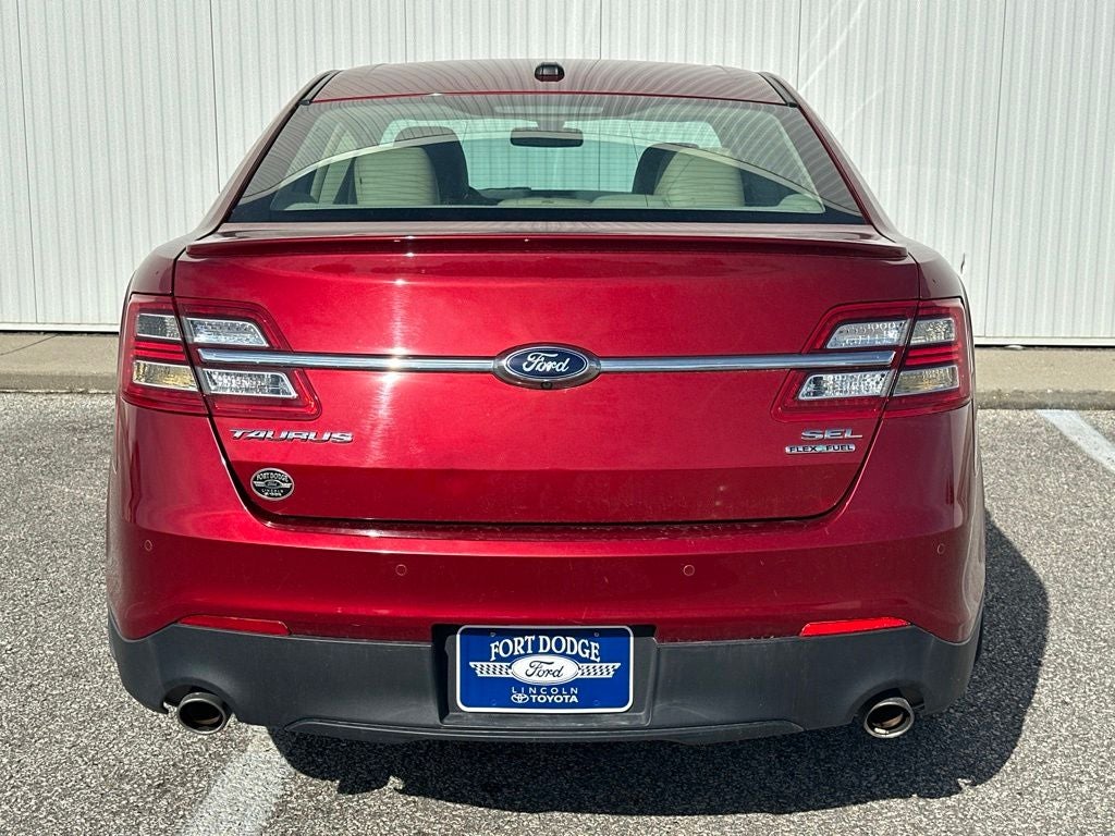 2014 Ford Taurus SEL