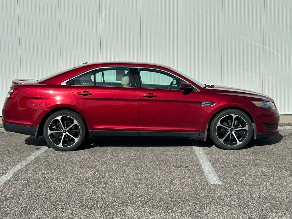 2014 Ford Taurus SEL