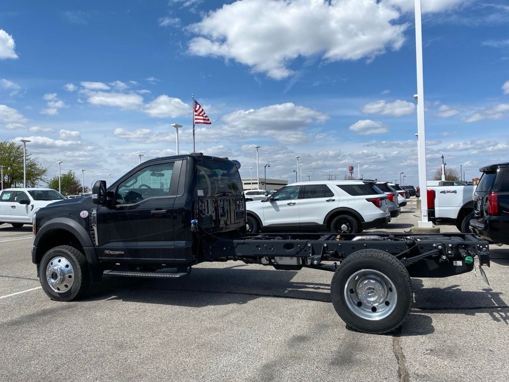 2025 Ford F-550SD XLT DRW