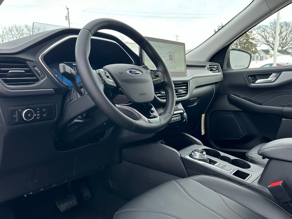 2026 Ford Escape Platinum