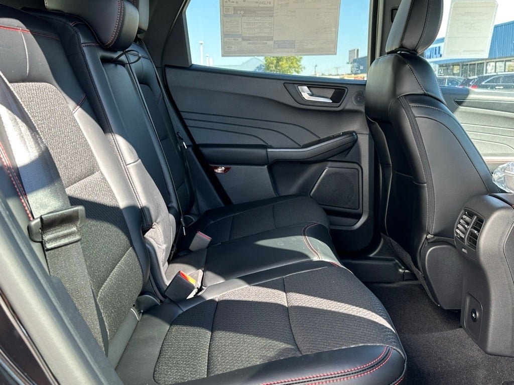 2026 Ford Escape Hybrid ST-Line Select