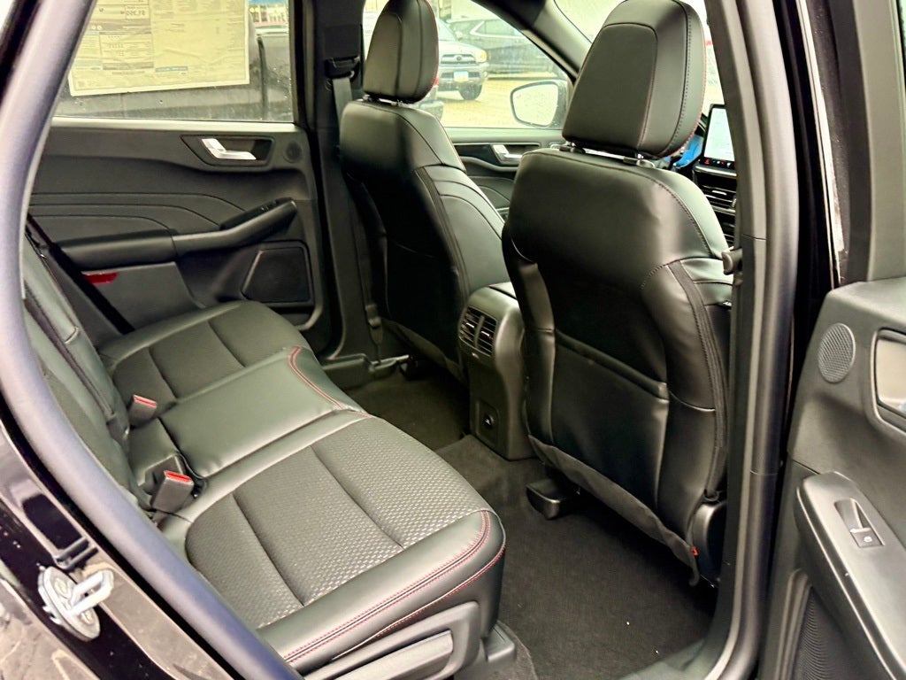 2025 Ford Escape Hybrid ST-Line Select