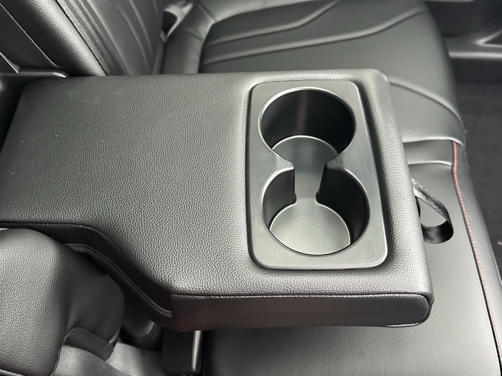 2026 Ford Escape ST-Line Elite