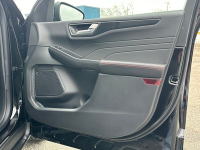 2026 Ford Escape ST-Line Elite