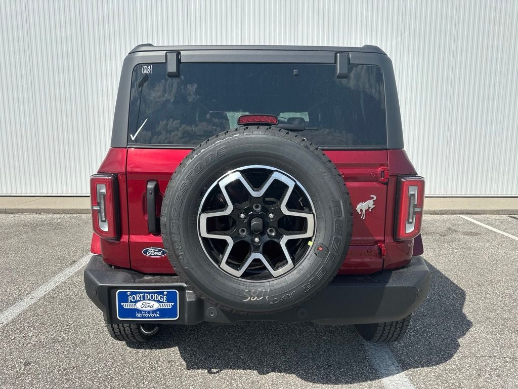 2026 Ford Bronco Outer Banks
