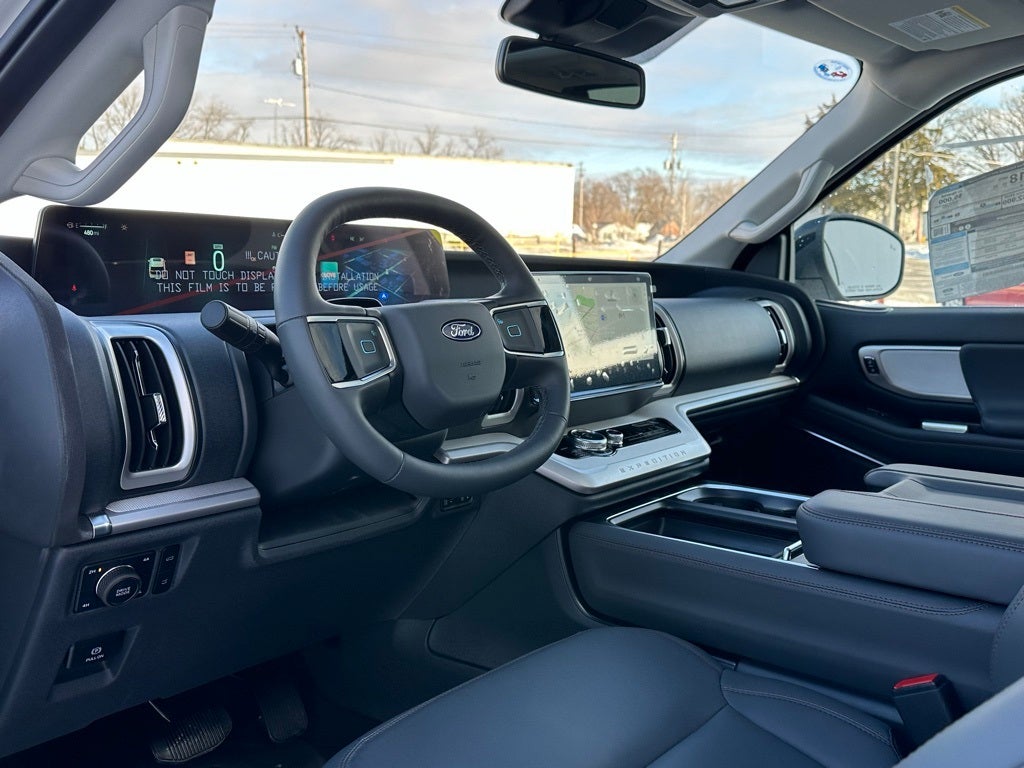 2025 Ford Expedition Max Active