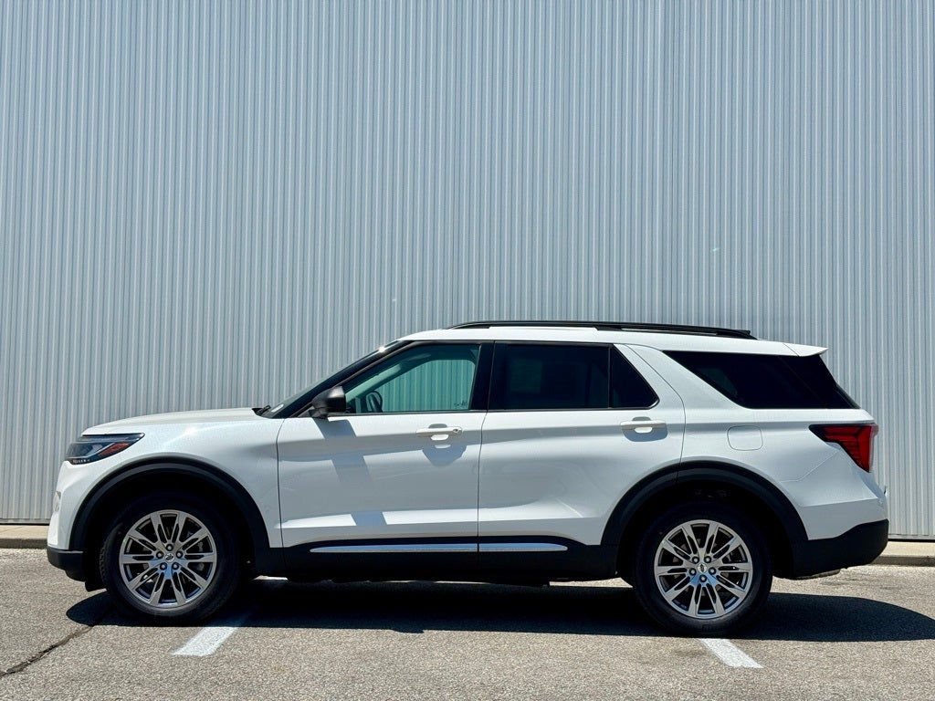 2025 Ford Explorer Active