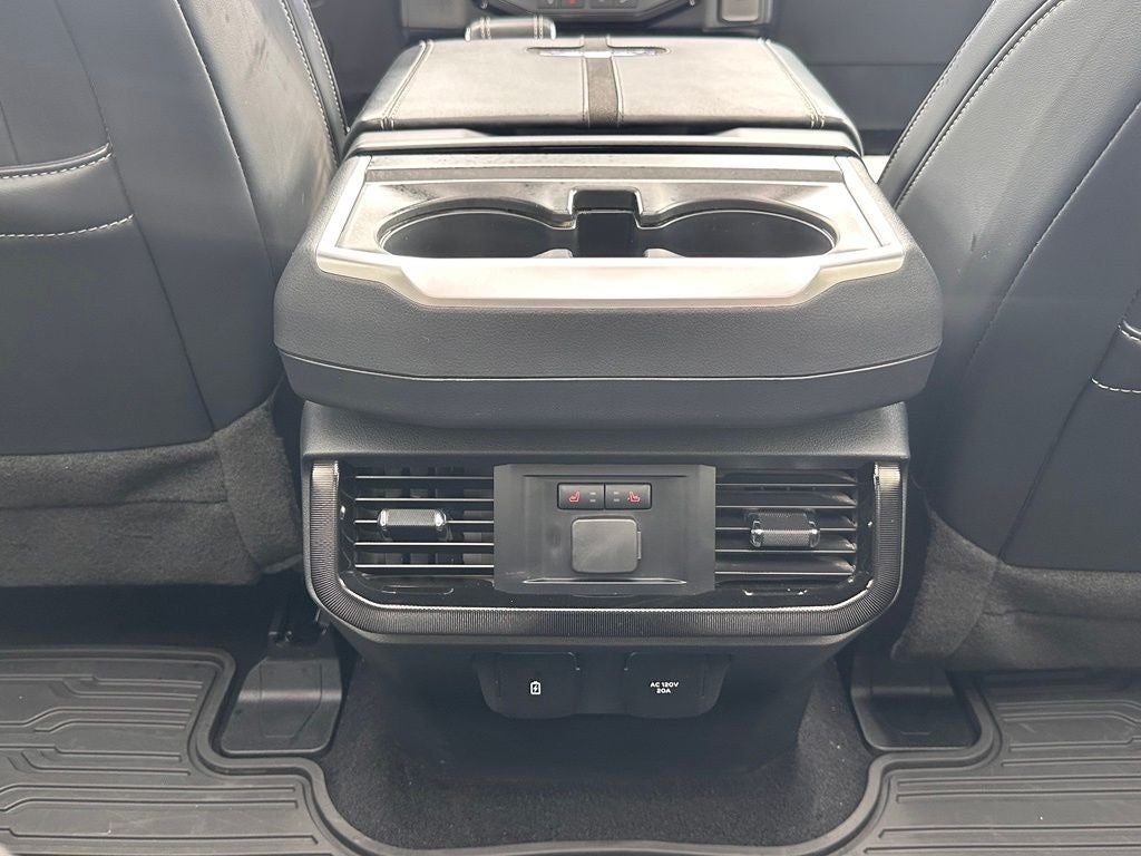 2023 Ford F-150 Lightning Platinum