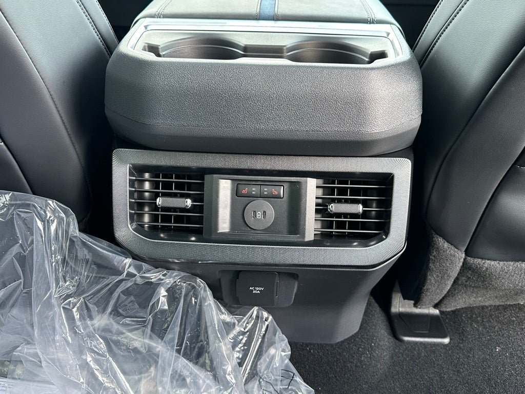 2026 Ford F-350SD Platinum Tremor