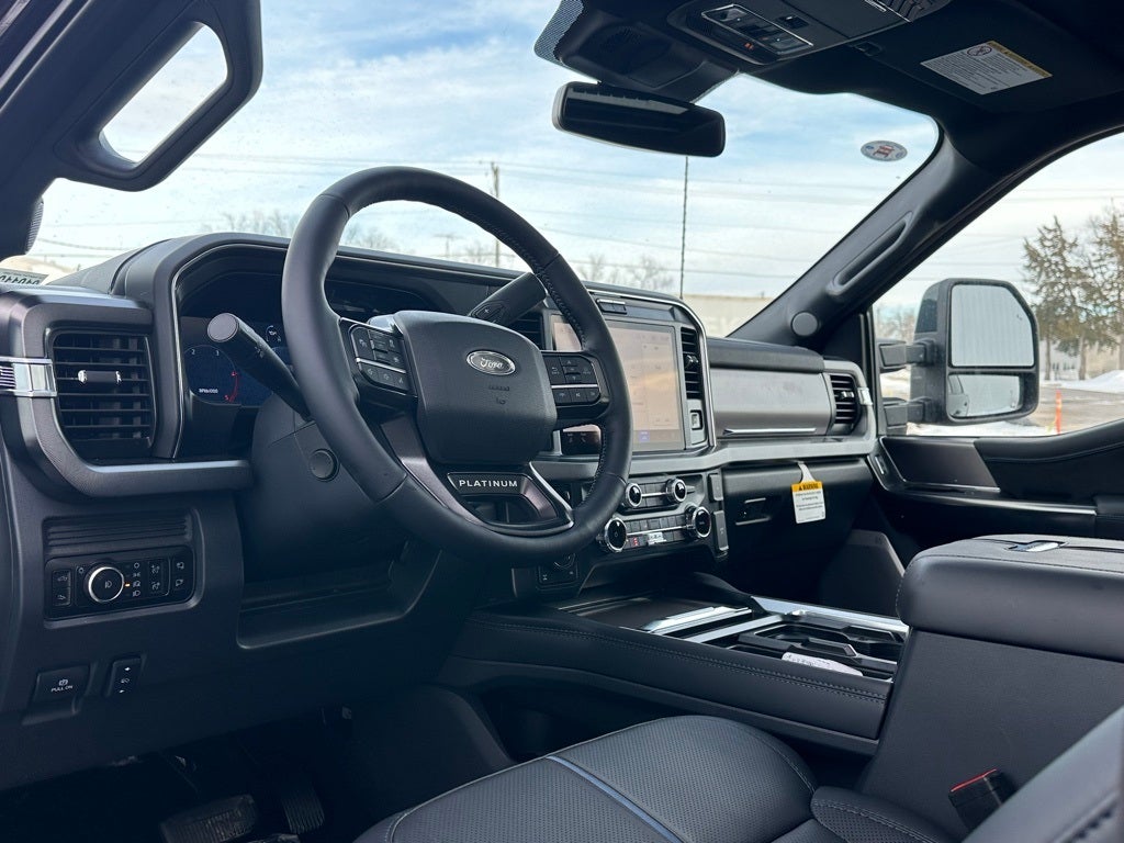 2026 Ford F-350SD Platinum Tremor