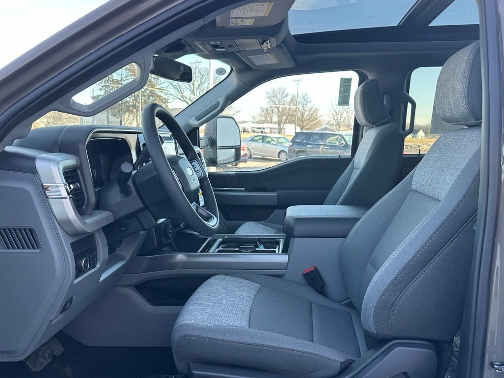 2026 Ford F-350SD XLT