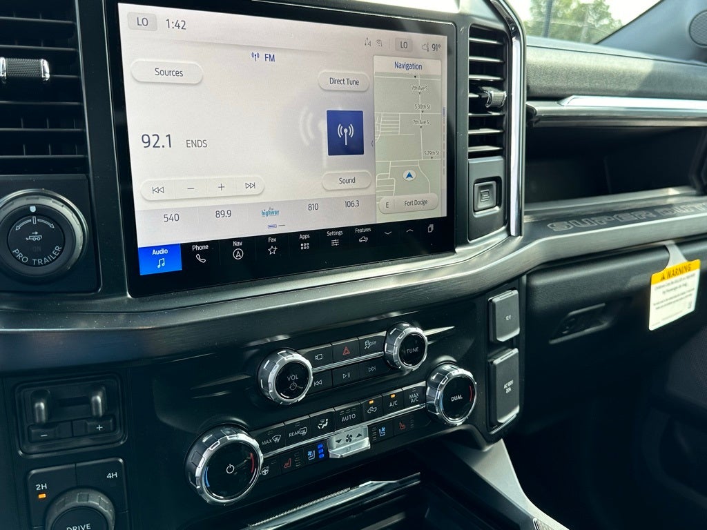 2026 Ford F-350SD Lariat