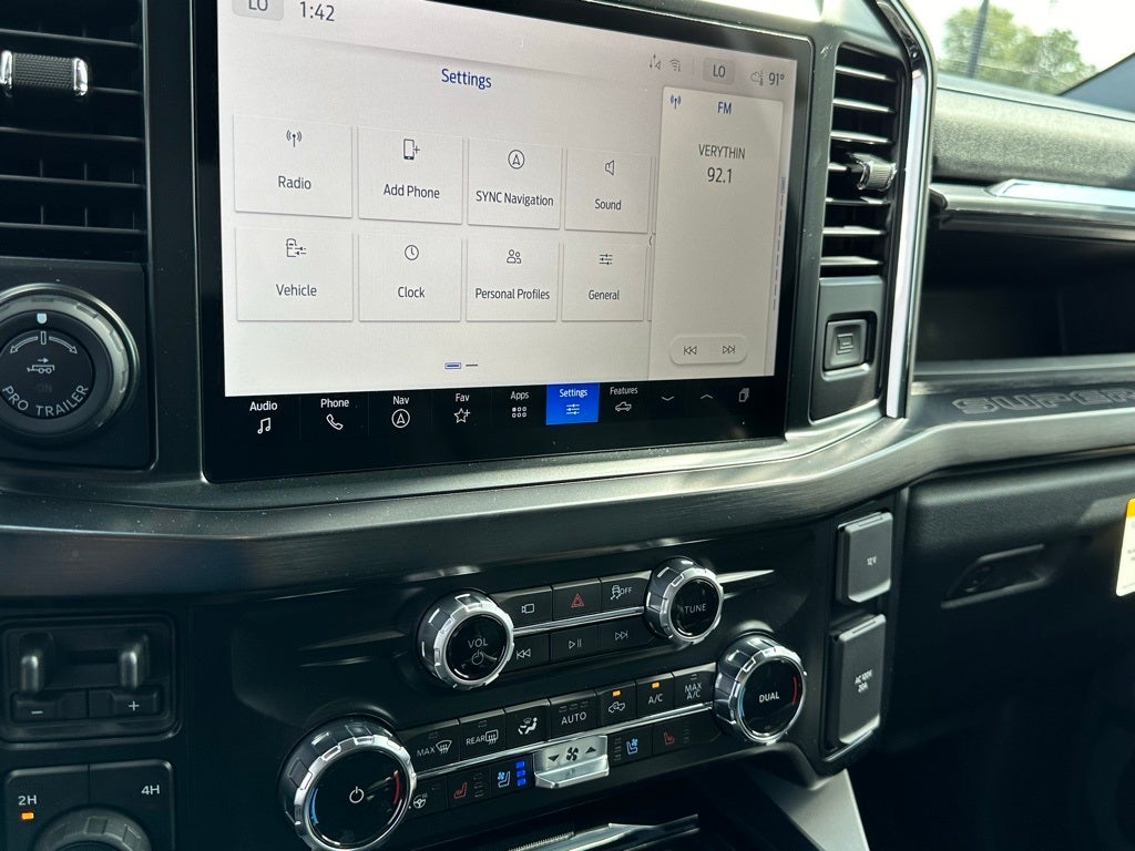 2026 Ford F-350SD Lariat