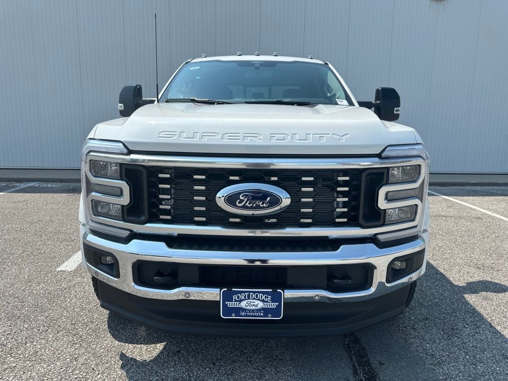 2026 Ford F-450SD Lariat DRW