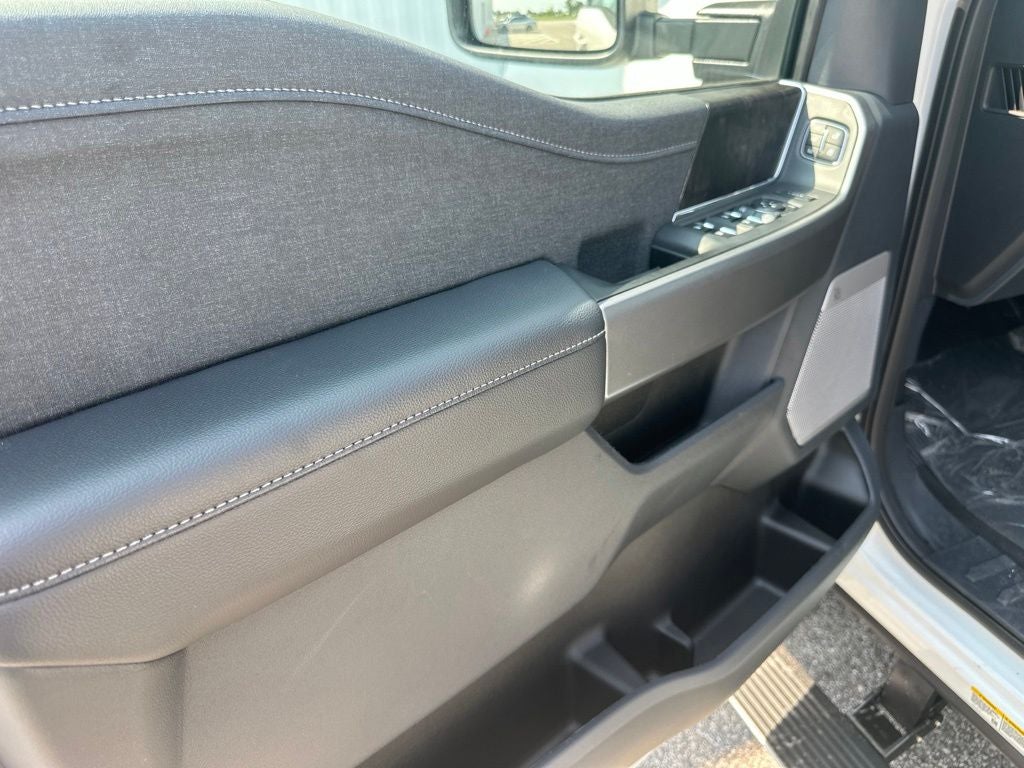 2026 Ford F-450SD Lariat DRW