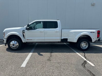 2026 Ford F-450SD Lariat DRW