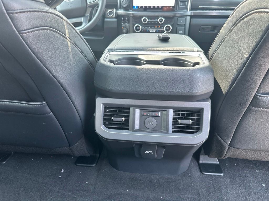 2026 Ford F-450SD Lariat DRW