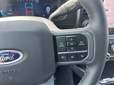 2026 Ford F-450SD Lariat DRW