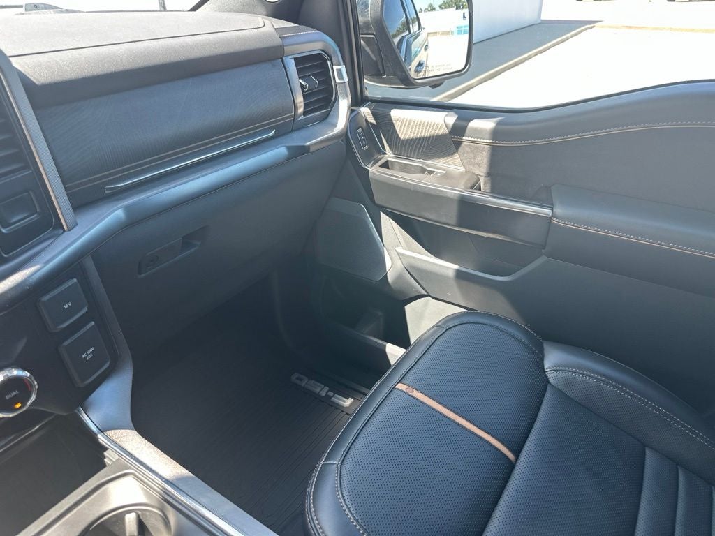 2022 Ford F-150 Platinum