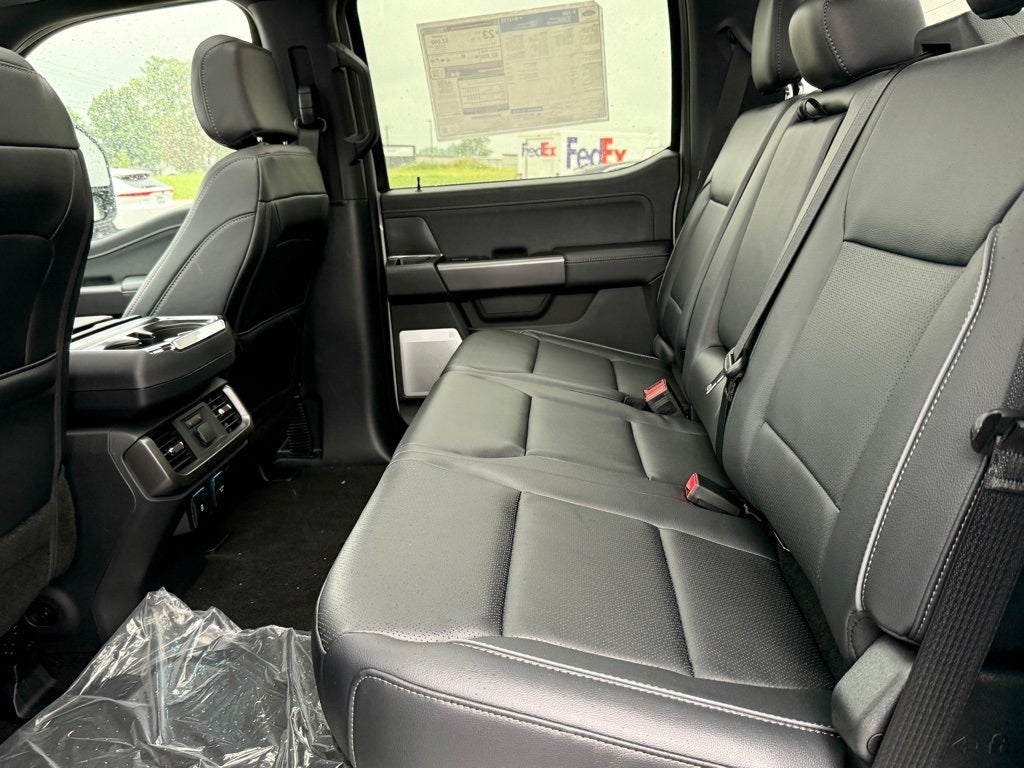 2025 Ford F-150 Lariat Hybrid