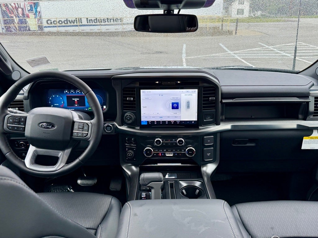 2025 Ford F-150 Lariat Hybrid