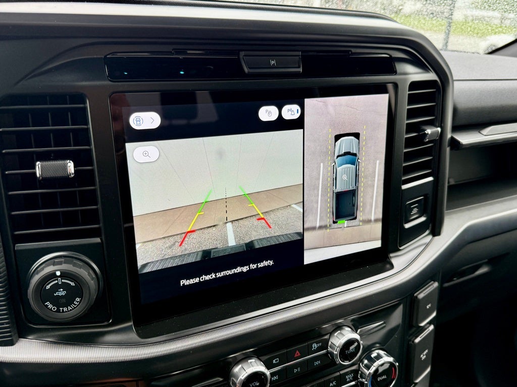 2025 Ford F-150 Lariat Hybrid