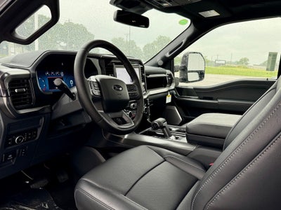 2025 Ford F-150 Lariat Hybrid