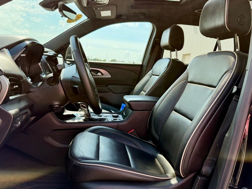 2023 Chevrolet Traverse Premier - Photo 10