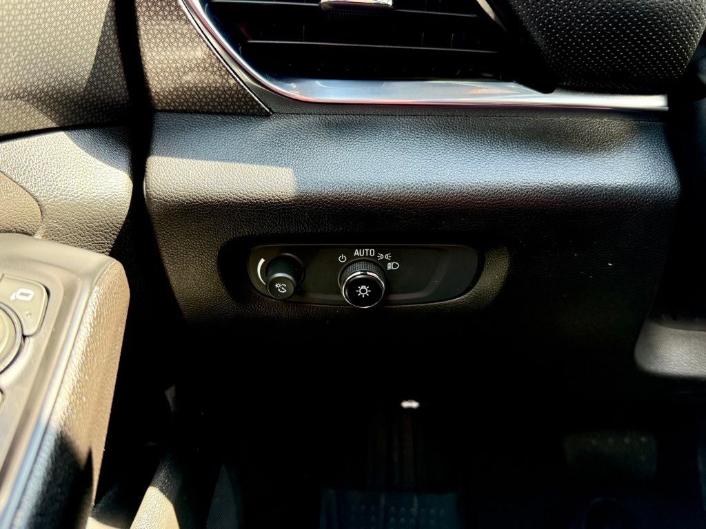 2023 Chevrolet Traverse Premier - Photo 27