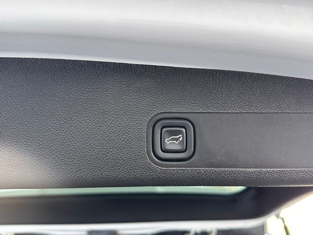 2013 Chevrolet Tahoe LTZ