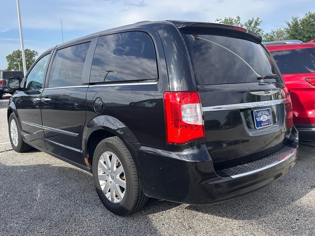 2015 Chrysler Town & Country Touring