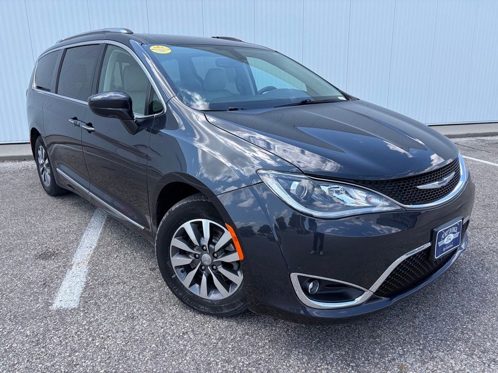 2020 Chrysler Pacifica Touring L Plus