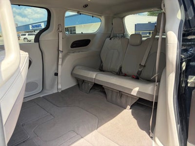 2020 Chrysler Pacifica Touring L Plus