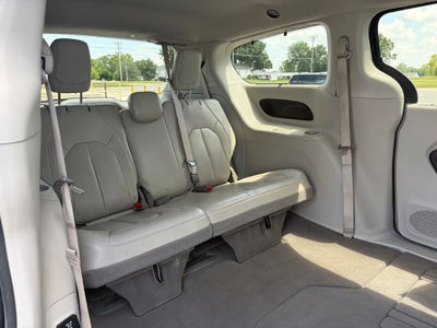 2020 Chrysler Pacifica Touring L Plus