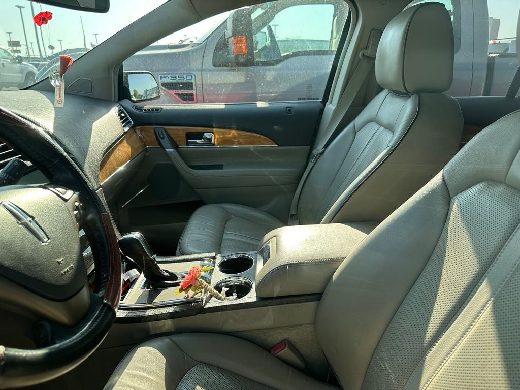2013 Lincoln MKX Base