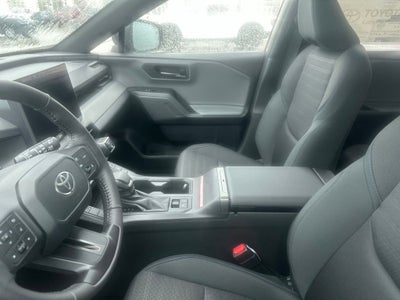 2026 Toyota RAV4 SE