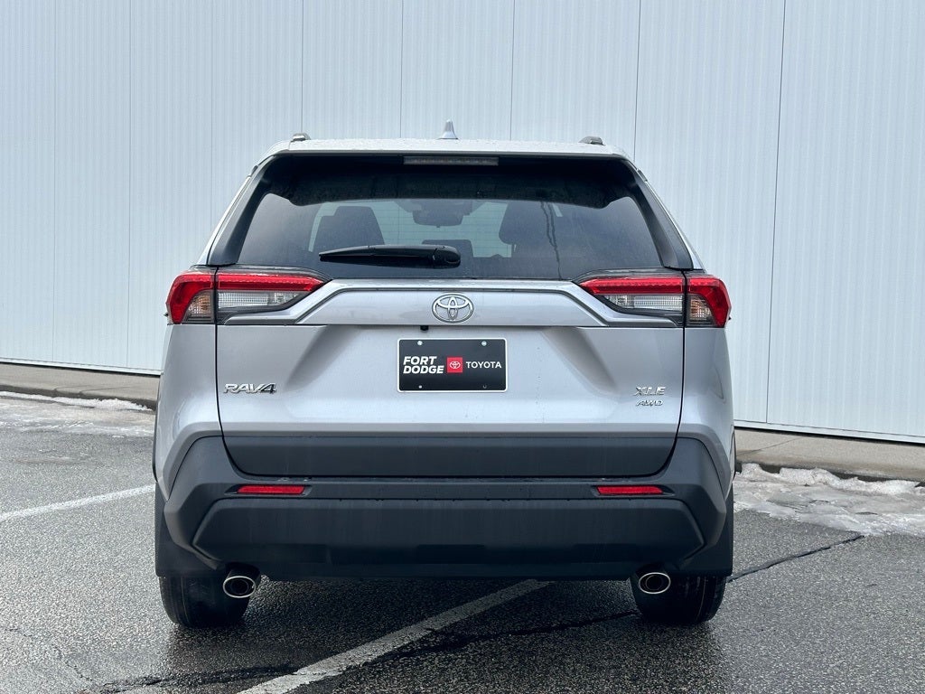 2025 Toyota RAV4 XLE Premium