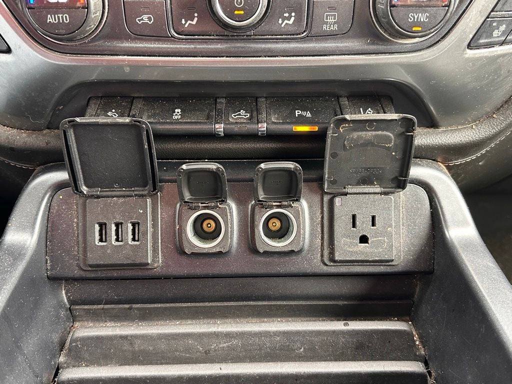 2015 Chevrolet Silverado 1500 LTZ 1LZ