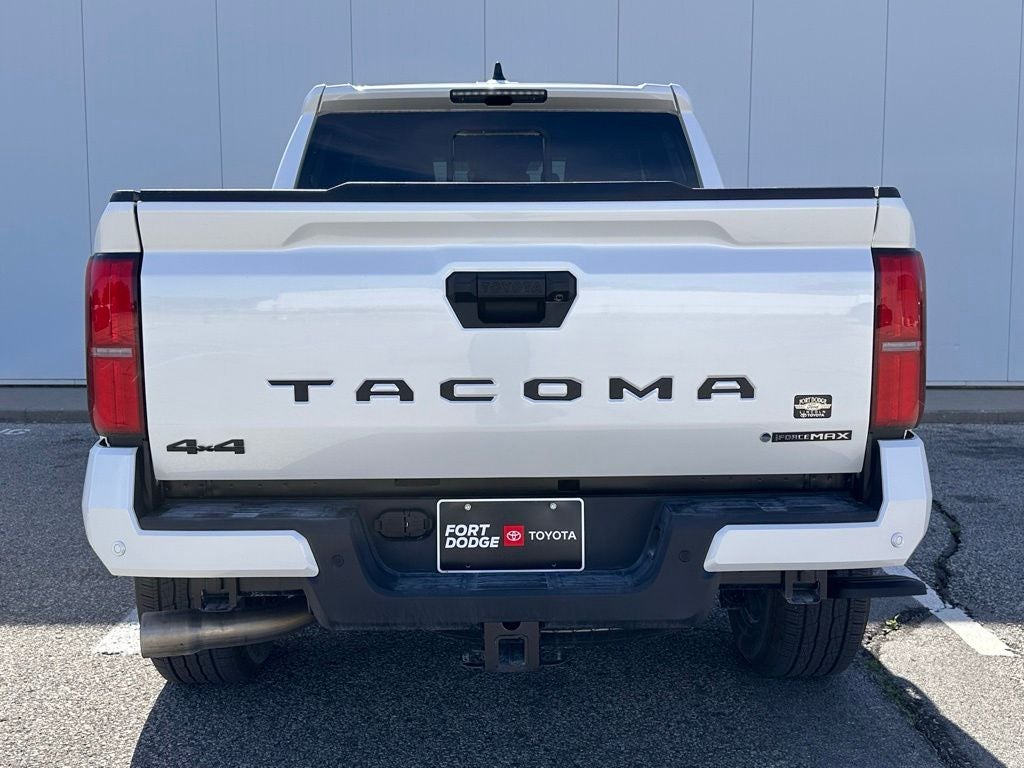 2025 Toyota Tacoma Hybrid TRD Sport